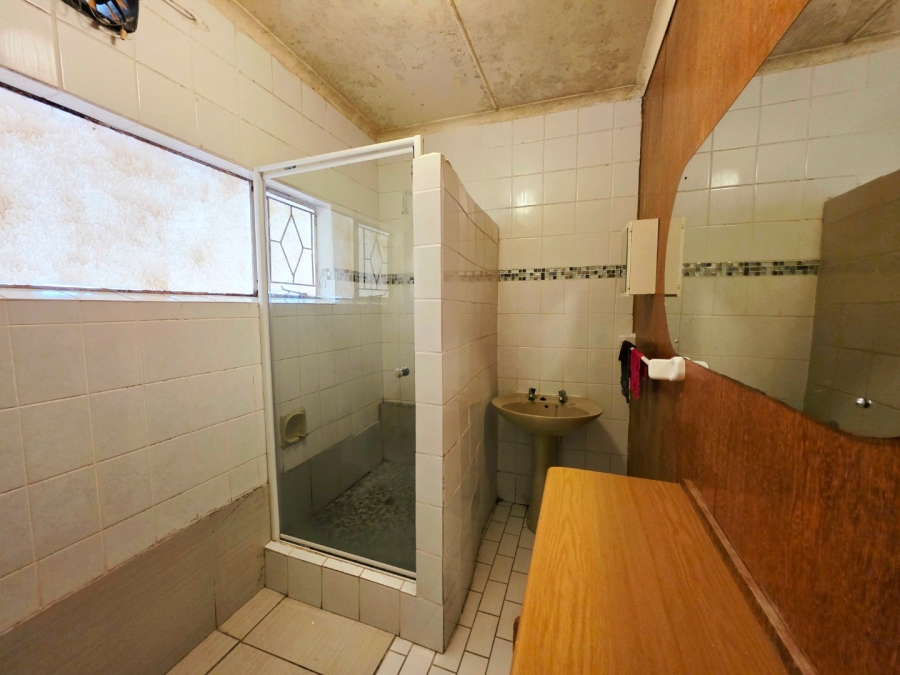15 Bedroom Property for Sale in Universitas Free State